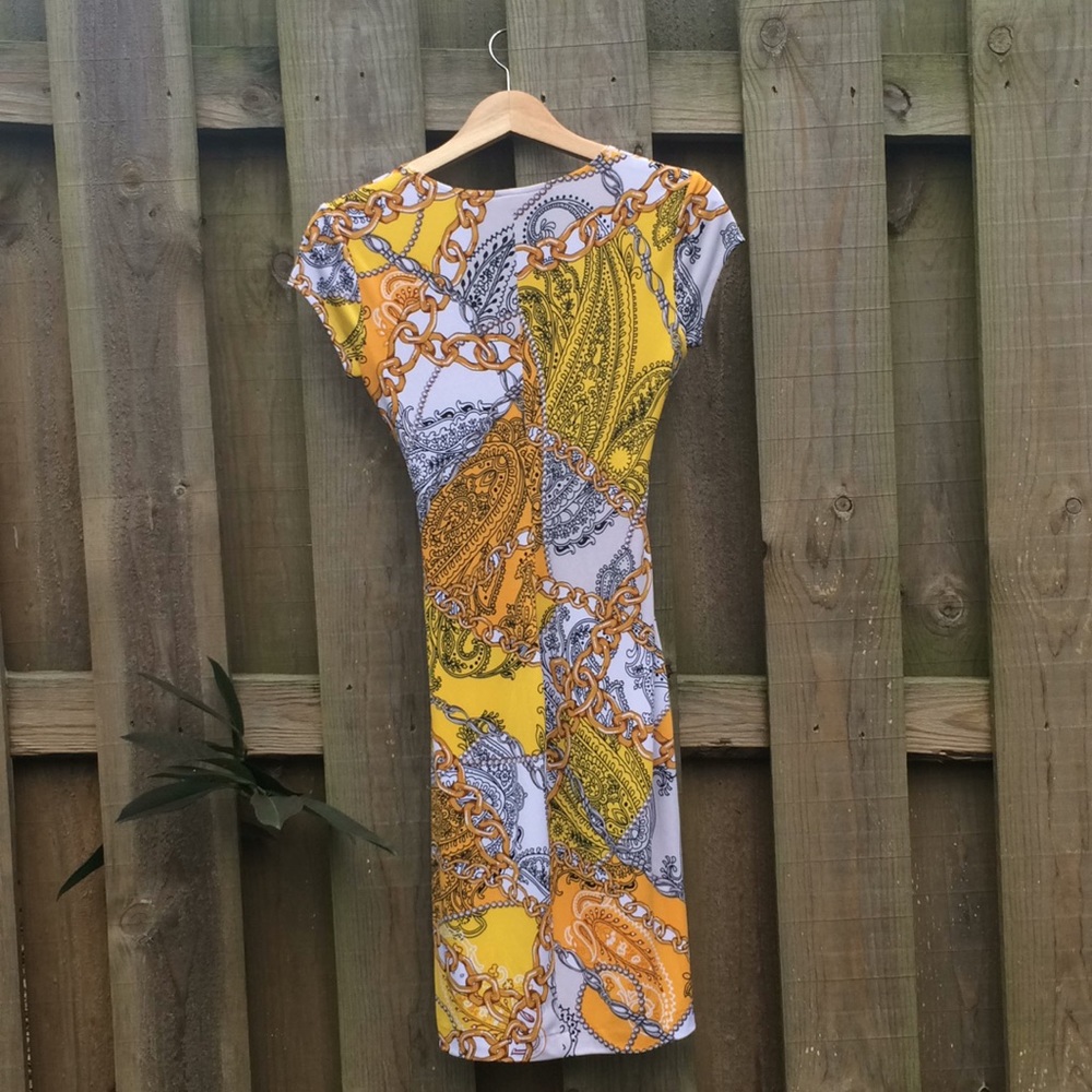 Caché wrap Dress - Picture 6 of 7
